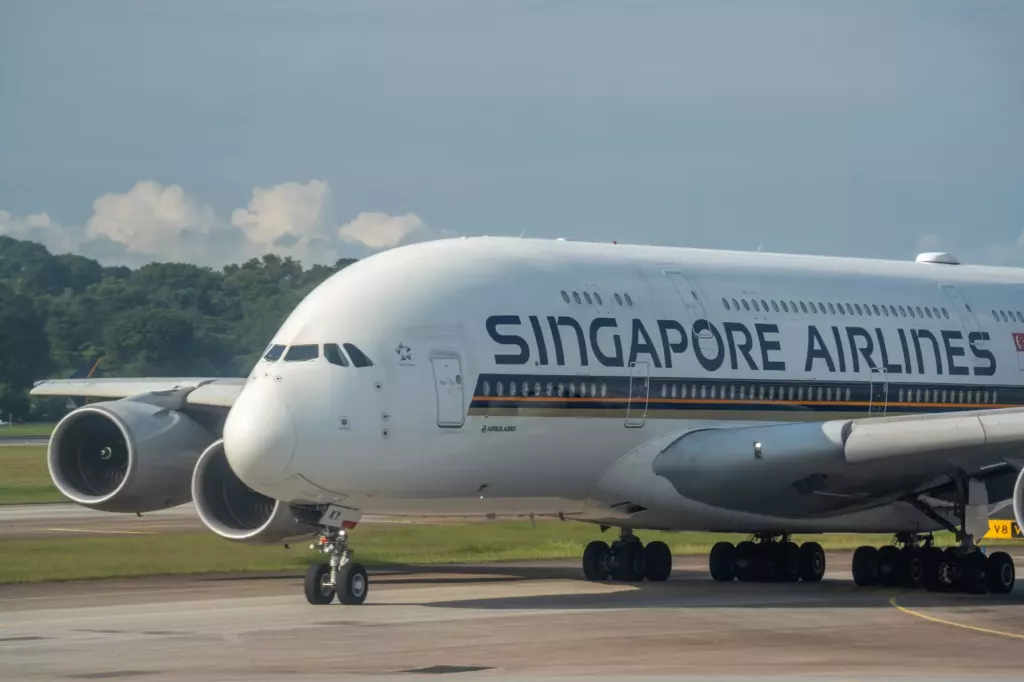 Trophée World Airline Awards 2026 et logo Singapore Airlines